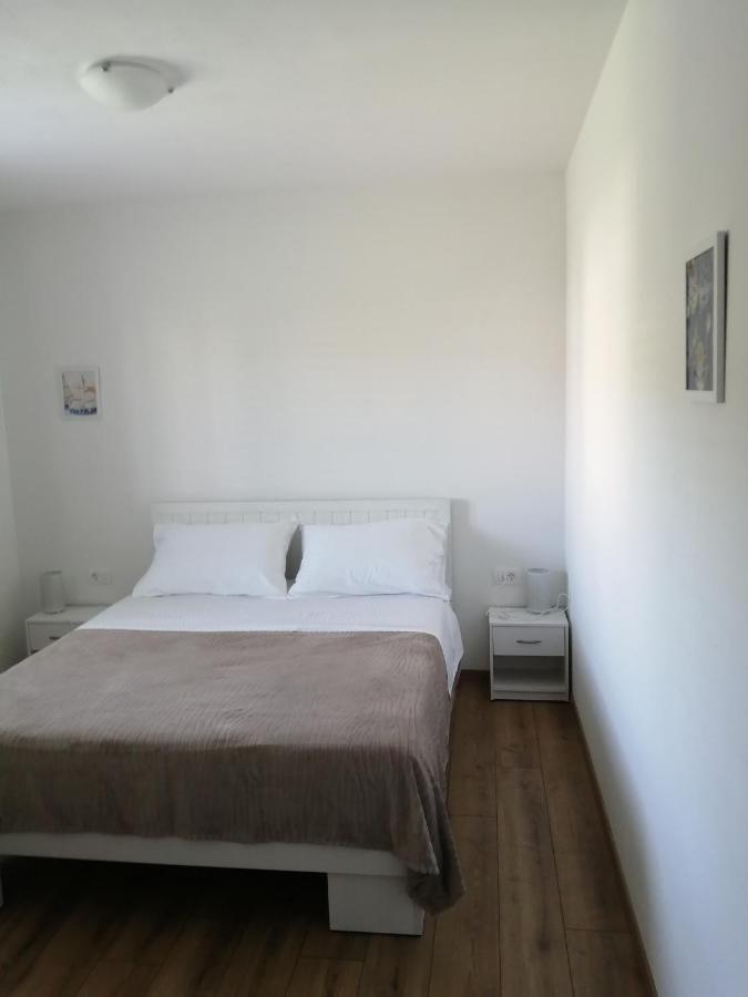 Apartment Раб Екстер'єр фото